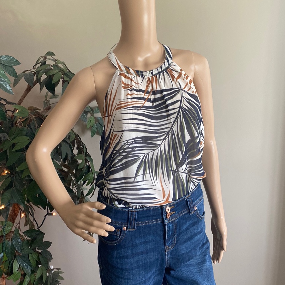 NWT Tropical Halter Top Size Medium